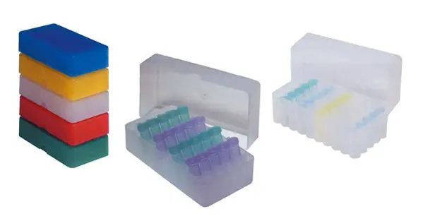 Caja de poliestireno expandido color rojo para 50 microtubos - Equipo de  laboratorio