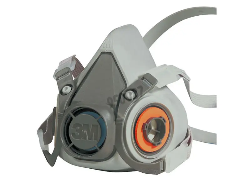 Demi-masque de protection respiratoire de la série 6000 de 3M. Moyen.