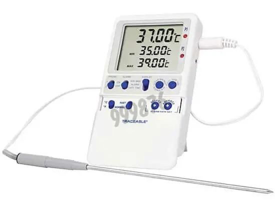 Traceable Calibrated Water-Resistant Thermocouple Thermometer